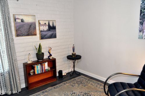 3231 Champlain Ave, Tucson AZ  85730-1942 exterior