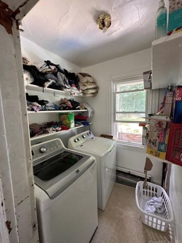 482 East St, New Britain CT 06051-2454 exterior