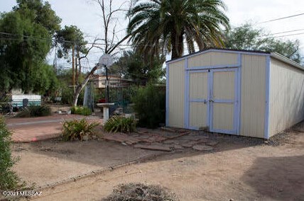 2710 Malvern St, Tucson AZ 85710-4238 exterior