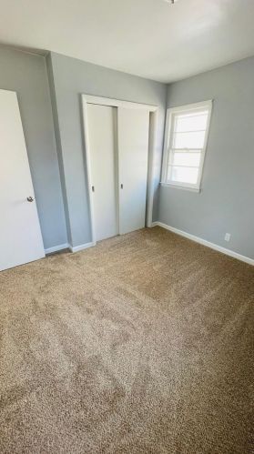 4728 44, Milwaukee WI 53218-5203 exterior