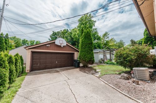 8315 Portland Ave, Milwaukee WI 53213-3017 exterior