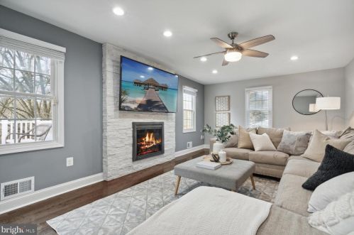 2317 Kaywood Ln, Silver Spring MD  20905-6408 exterior