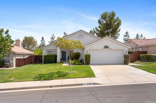 44724 Lorraine Dr, Temecula, CA 92592-1460