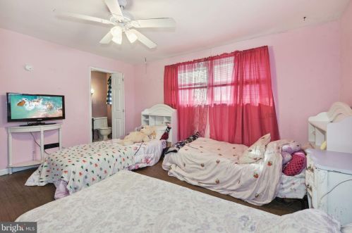 111 Hillside Ave, Haddon Heights NJ 08035-1132 exterior