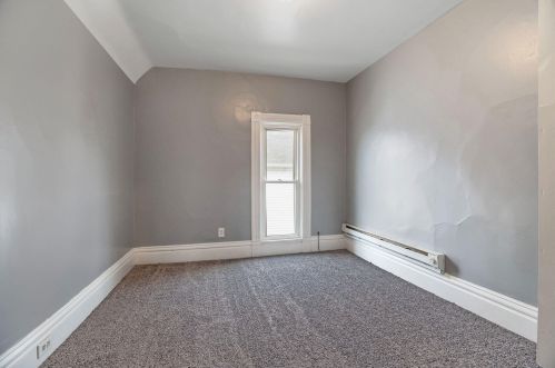 583 Sheldon Ave, Grand Rapids MI 49507-1166 exterior