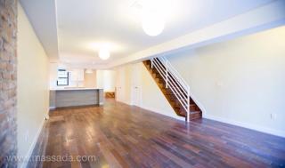 646 Chauncey St, Brooklyn NY  11207-1411 exterior