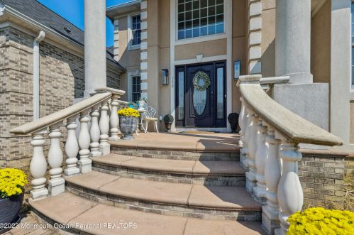 750 Farmingdale Rd, Jackson Twp, NJ 08527-4301