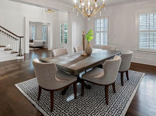 4545 Conway Dr, Atlanta GA 30327-3535 exterior