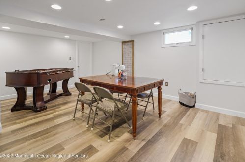 1231 Fleming Ave, Point Pleasant Beach NJ 08742-4040 exterior