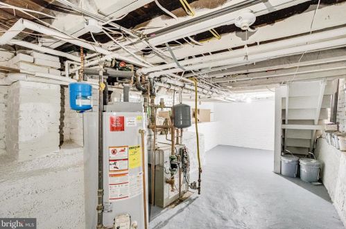 1312 Emerald St, Washington DC 20002-5431 exterior