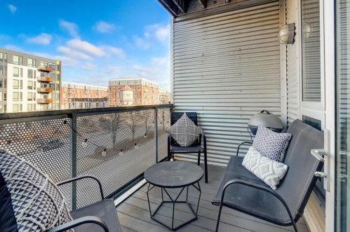 1541 Jefferson St, Milwaukee WI 53202-1259 exterior