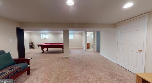 7500 Fordson Rd, Alexandria VA 22306-2222 exterior