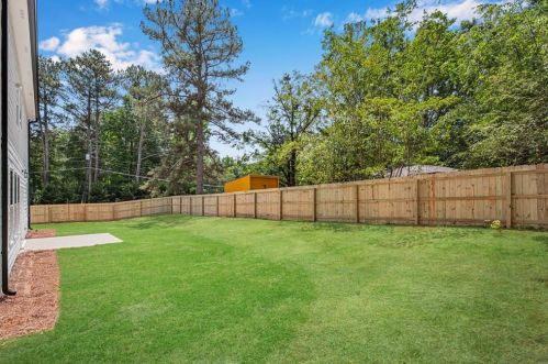 4268 Floyd Rd, Austell GA 30106-1517 exterior