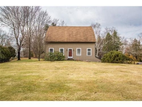 10 Colton St, Farmington, CT 06032-2329