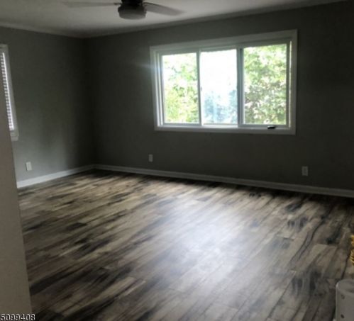 129 Midland Pl, Newark NJ  07106-3310 exterior