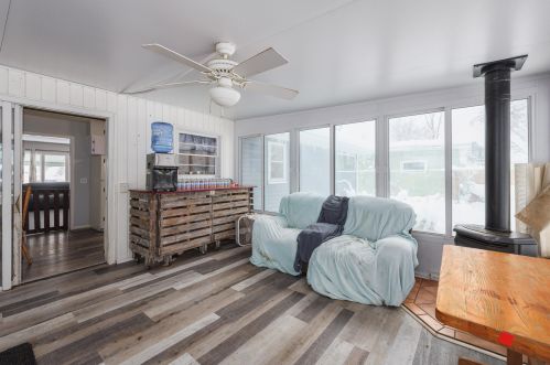 668 Melrose St, Plainwell MI 49080-2207 exterior