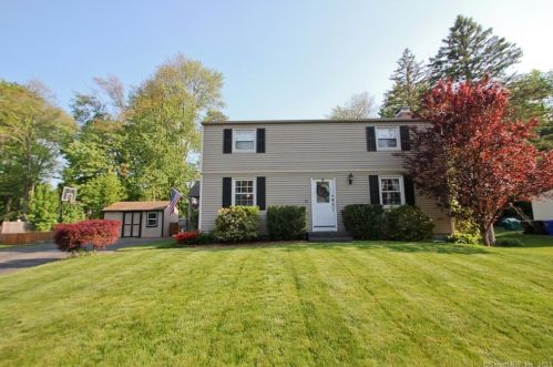 13 Silver Ln, Enfield, CT 06082-5822