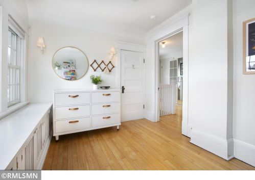 452 Hamline Ave, Saint Paul MN 55116-1616 exterior