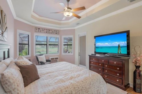 10153 Biscayne Bay Ln, Naples FL 34120-3732 exterior