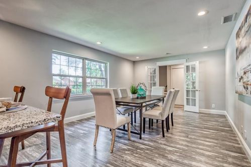 3138 Chapel Downs Dr, Dallas TX  75229-5833 exterior