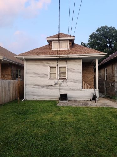 8818 Ada St, Chicago, IL 60620-3415