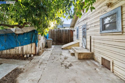 444 Jackson St, San Jose CA 95112-5101 exterior