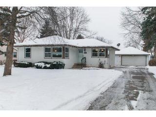 1941 Kingston Ave, Saint Paul MN  55109-4702 exterior