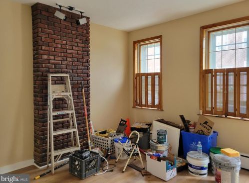 2325 Belgrade St, Philadelphia PA  19125-3652 exterior