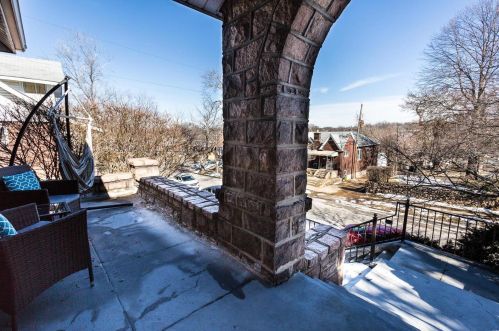 3351 Oak Hill Ave, Saint Louis MO 63116-3932 exterior