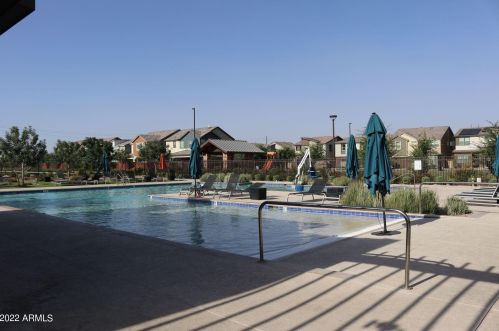 1087 Vine St, Chandler AZ  85286 exterior