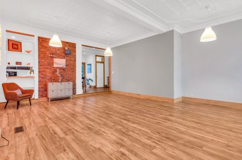 439 Catoma St, Pittsburgh, PA 15212-3364