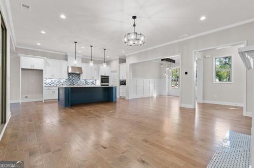 5574 Marks Dr, Gainesville GA 30506-2351 exterior