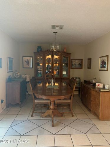 2561 Nebraska St, Tucson AZ 85757-9533 exterior