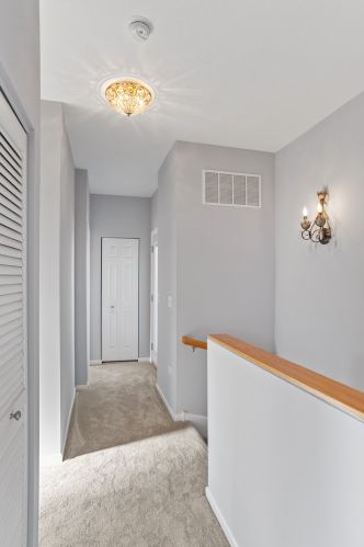 3228 Kilbourn Ave, Chicago IL 60623-4829 exterior