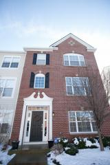 8246 Katrina Way, Fishers IN  46038-5293 exterior