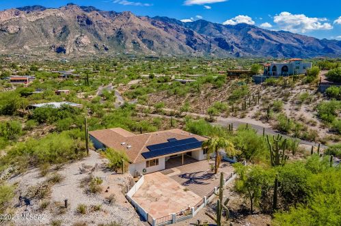 5860 Swan Rd, Tucson, AZ 85718-4529