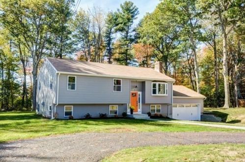 15 Forestdale Rd, Worcester, MA 01605-3470