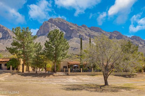 811 Camino Corrida, Tucson AZ  85704-7651 exterior