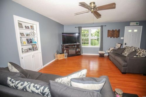 104 Mervin St, Spring Bluff MO 63080-1118 exterior