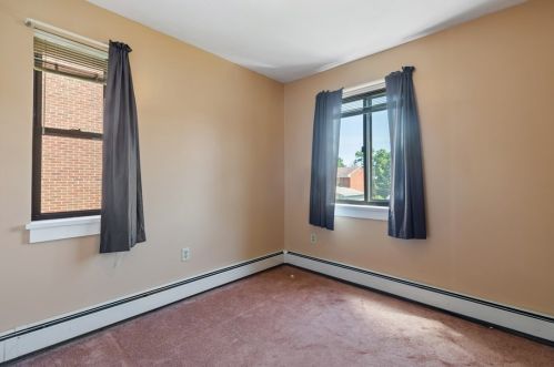 3476 Clearfield St, Pittsburgh PA 15204-1540 exterior