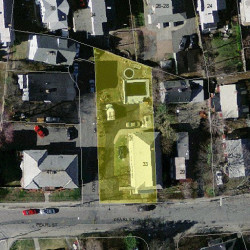 33 Pearl St, Newton MA 02458-1635 aerial view