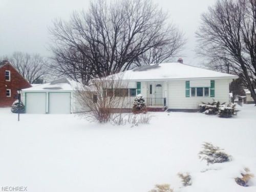 179 Brandt Ave, Vermilion, OH 44001-1408