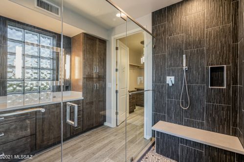 321 Corte Tortuga Vis, Tucson AZ  85745-1792 exterior