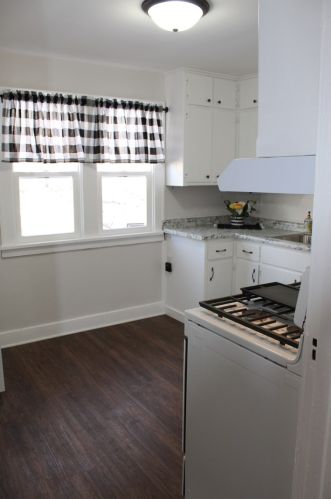 1213 Jackson St, Joliet IL 60432-2674 exterior