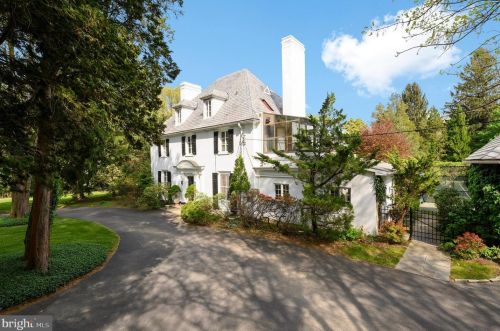 2151 Washington Ln, Huntingdon Valley, PA 19006-5823