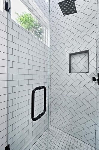 3903 Bernal Dr, Dallas TX 75212-3302 exterior