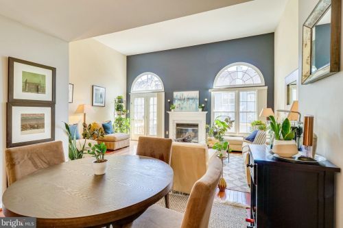 7041 Chesley Search Way, Alexandria VA 22315-4754 exterior