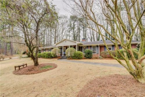 2459 Helmsdale Dr, Atlanta, GA 30345-2205