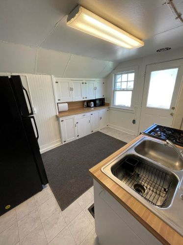 217 Valley Ave, Grand Rapids MI 49504-6145 exterior