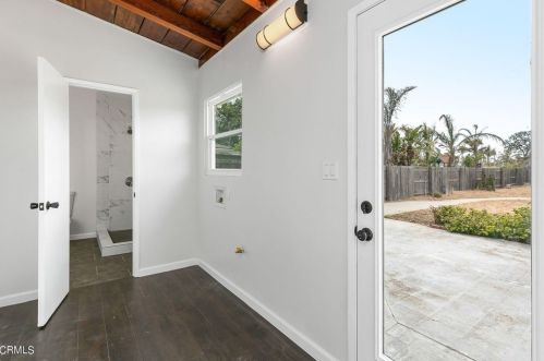 974 Orange Dr, Oxnard CA  93036-1834 exterior